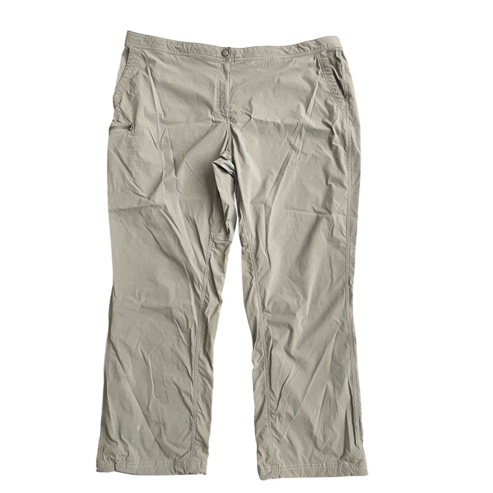 LL Bean Women's Comfort Trail Pants Cargo Pants Mid-Rise Straight-Leg Sz 24W